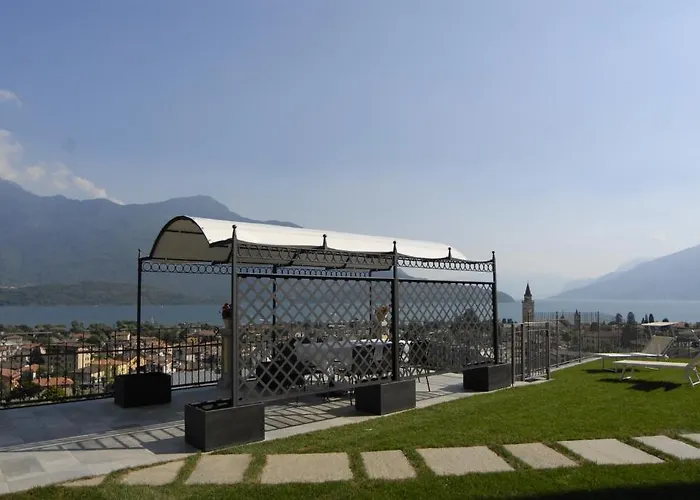 Perla Del Villa *